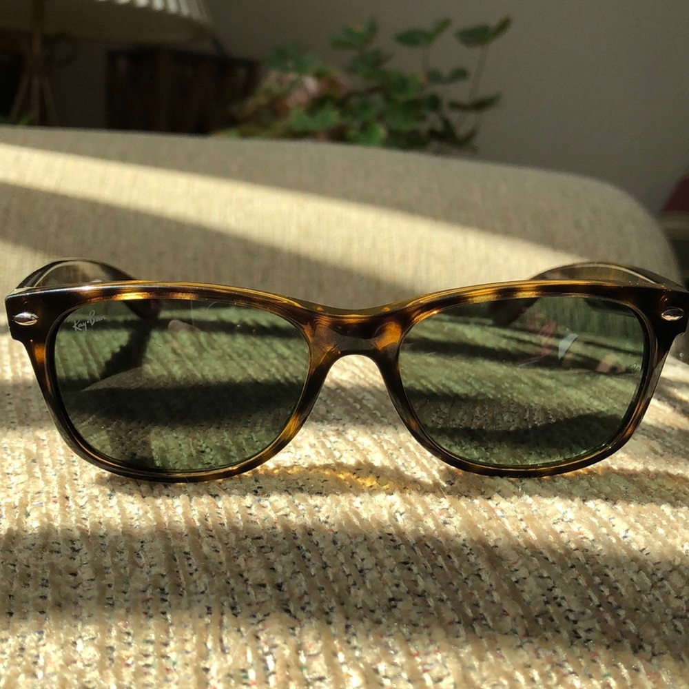 New Ray-Ban Wayfarer sunglasses
